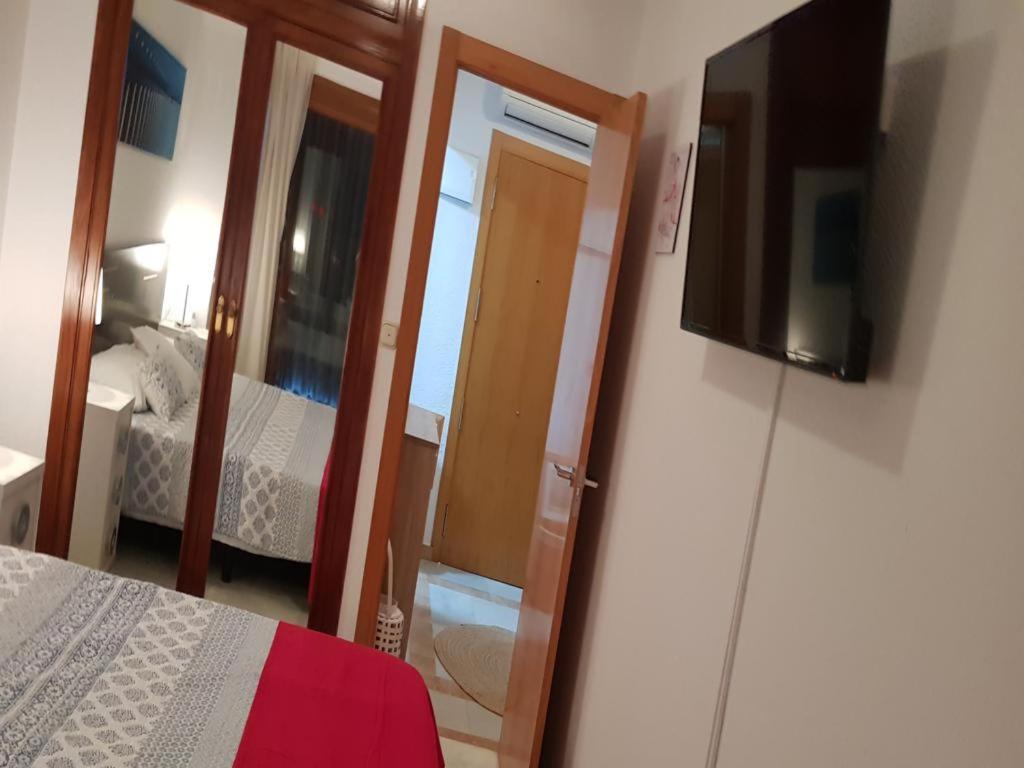 Disponible -11 Al 21 Abril-Apt Cachirul- 4 Pers -Wifi -Aire Acond- Parking Opcionable Extra بينايدورم المظهر الخارجي الصورة